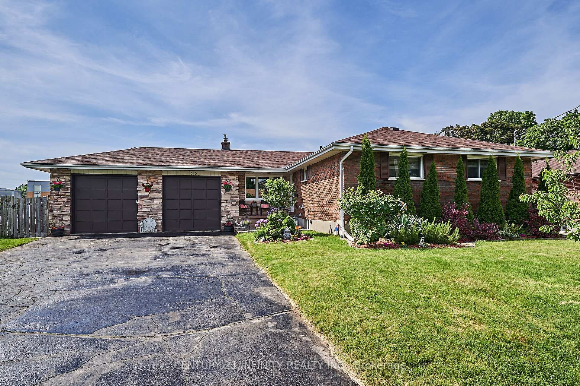 35 Ralston Drive, Port Hope