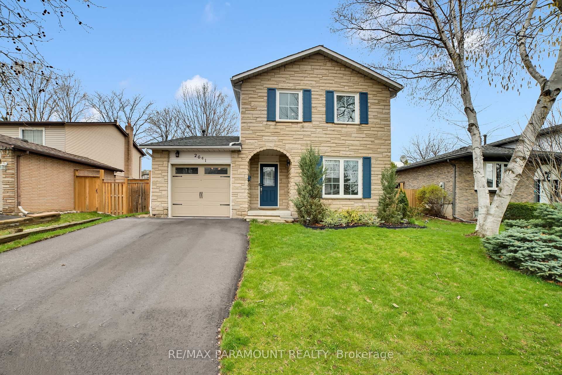 2641 Cavendish Drive, Burlington