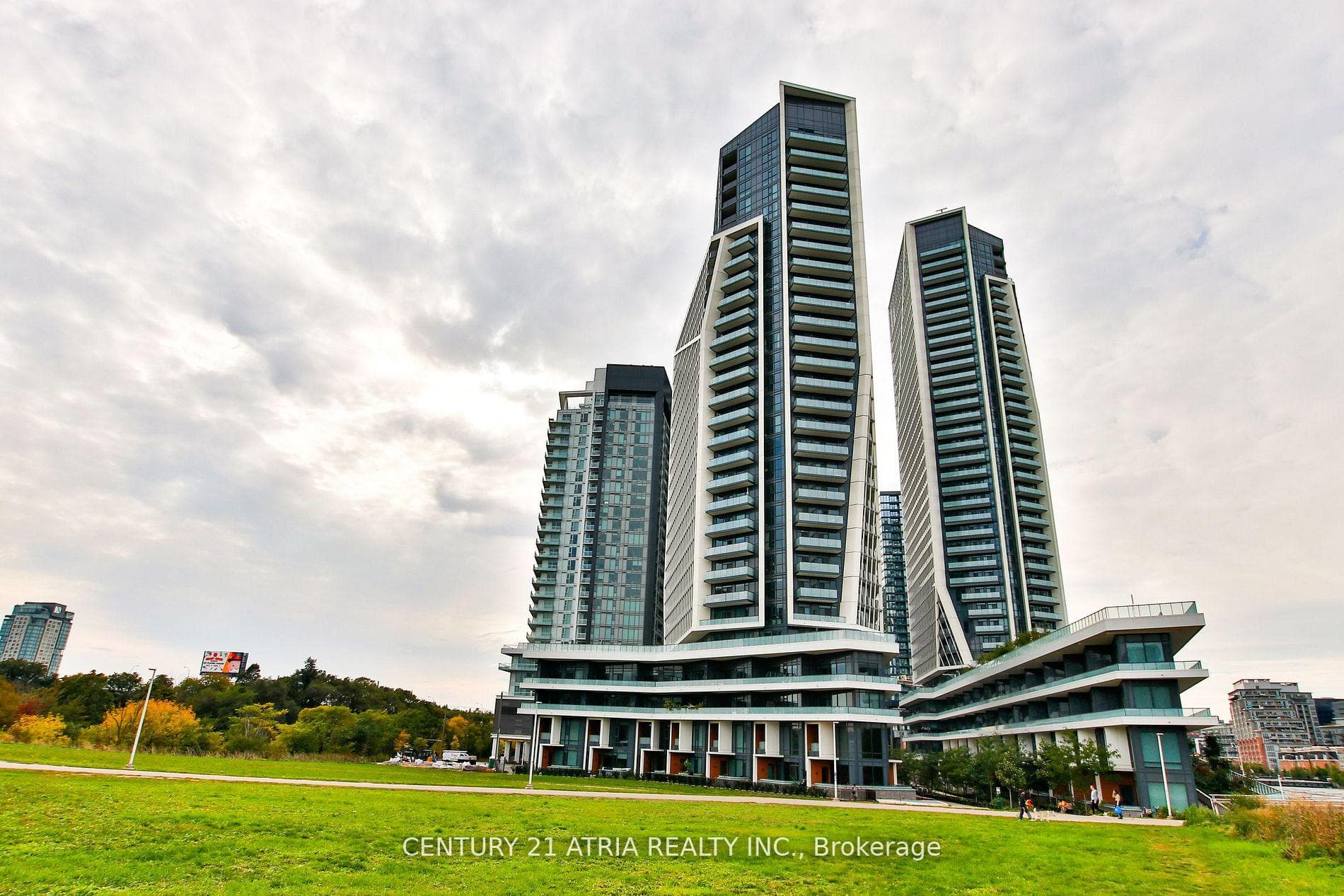 30 Ordnance N/A Unit 101, Downtown Toronto / Waterfront, ON M6K 0C8 - Photo 1
