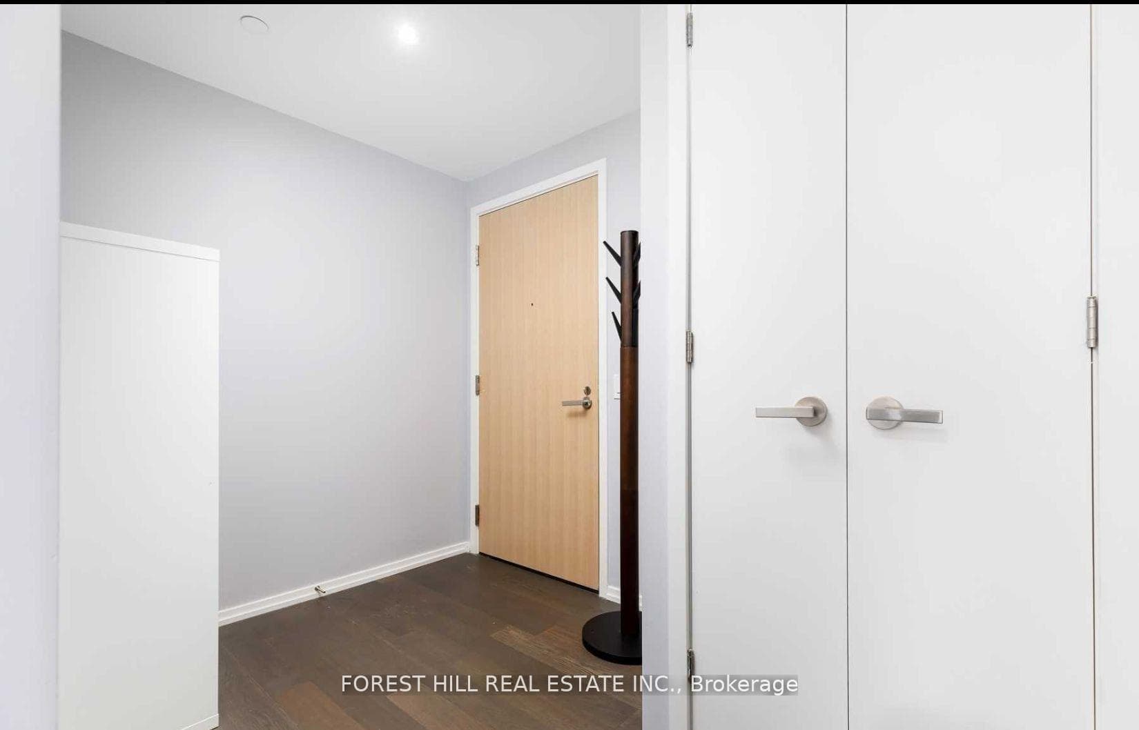 5 Soudan Avenue Unit 3111, Leaside / Davisville, ON M4S 2A7 - Photo 1