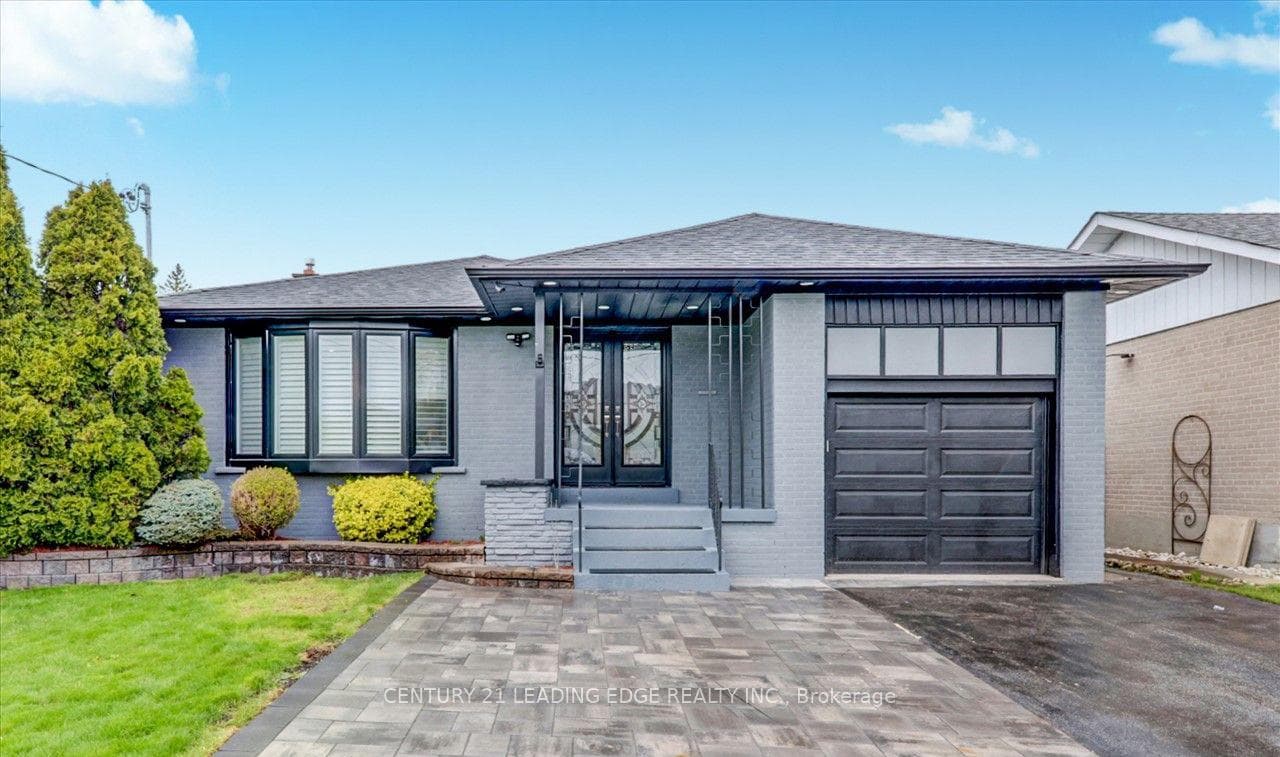 2b Horizon Crescent, Scarborough Village / Eglinton East, ON M1T 2G3 - Photo 1