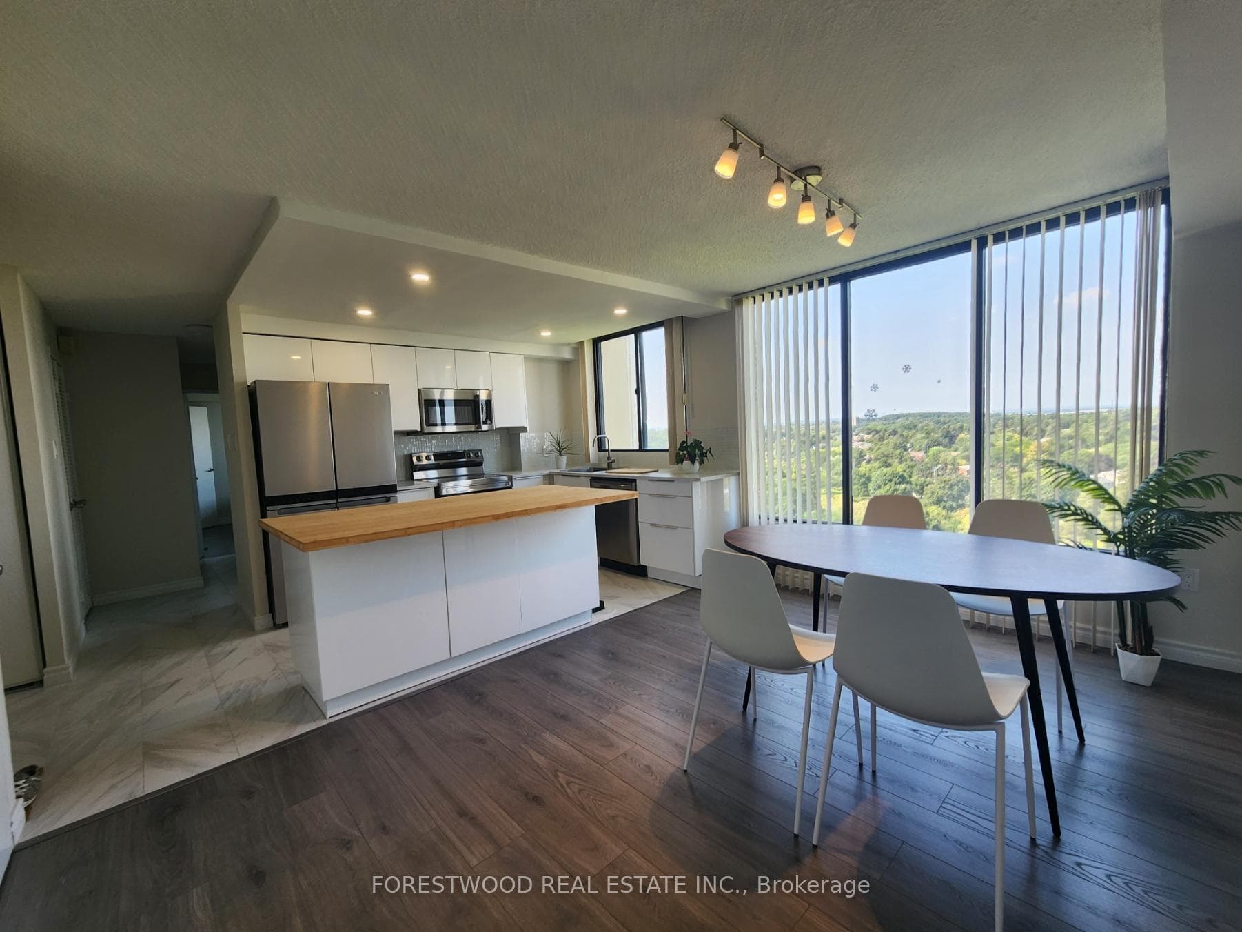 6500 Montevideo Road Unit 1112, Mississauga, ON L5N 3T6 - Photo 1