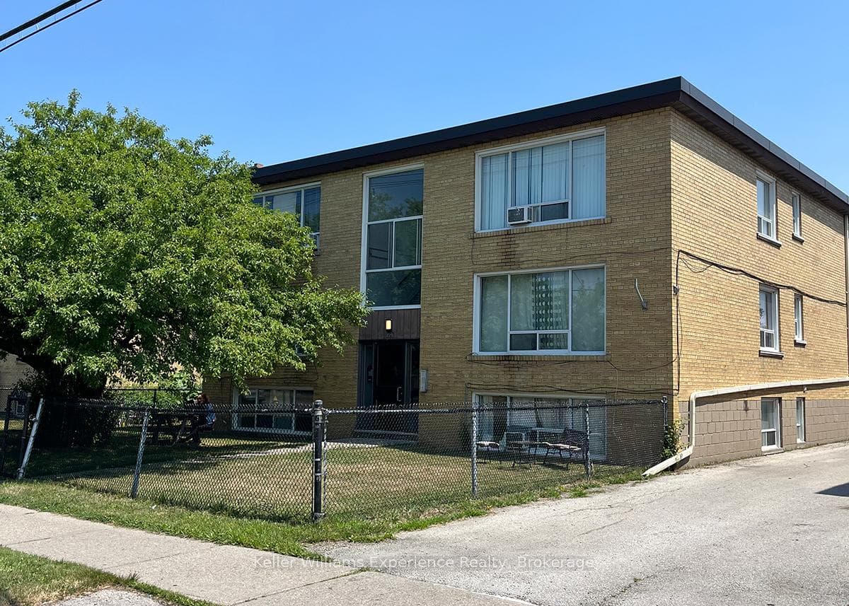 2251 Kipling Avenue Unit 2, Etobicoke (West Mall / Rexdale), ON M9W 4L5 - Photo 1