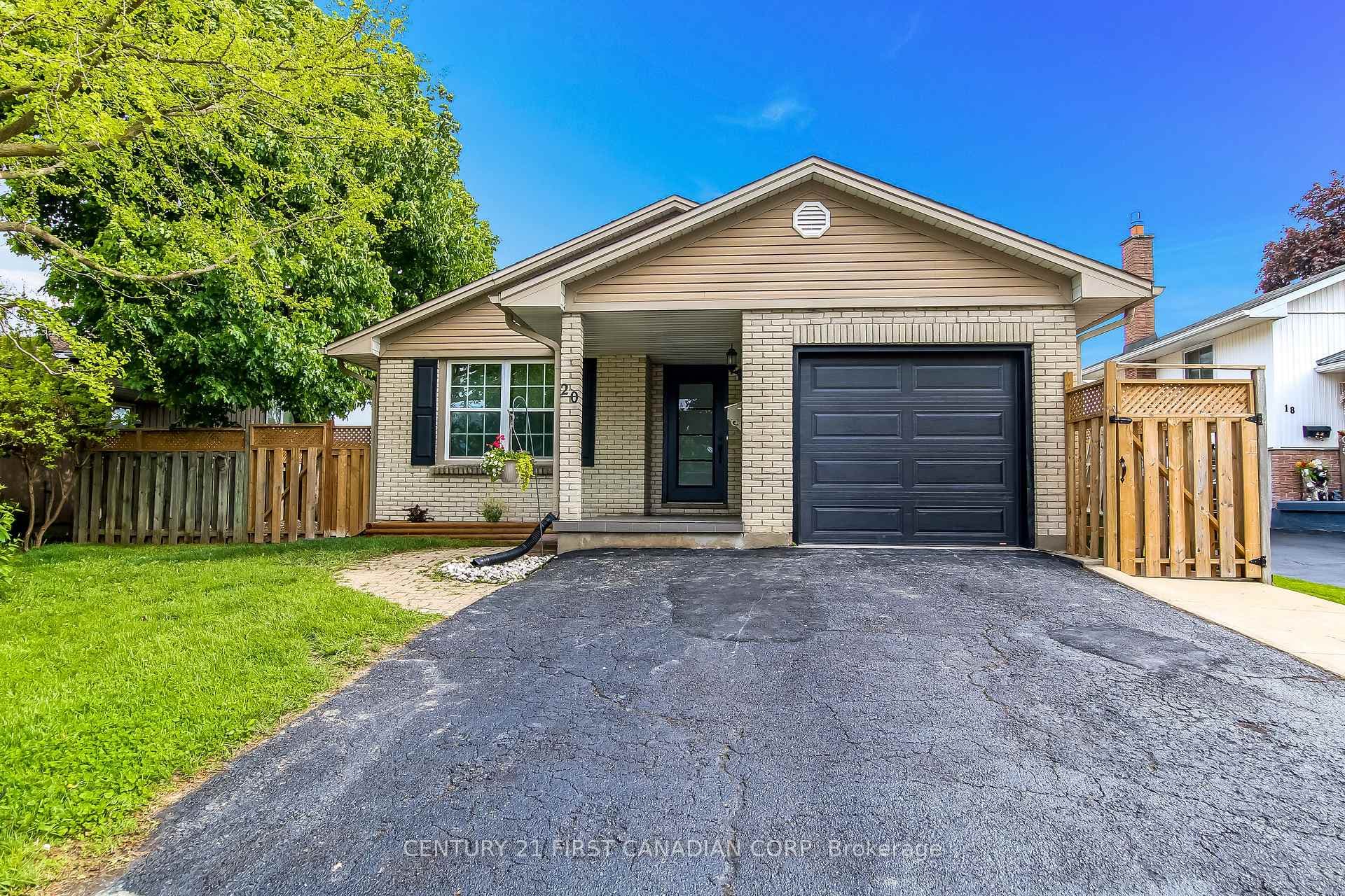 20 Renny Crescent, London South, ON N6E 2C5 - Photo 1