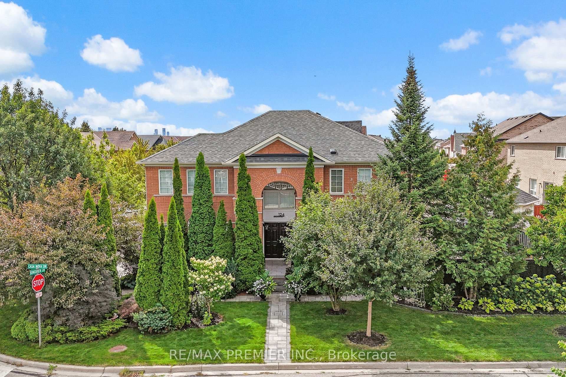 124 Kingsview Drive, Vaughan