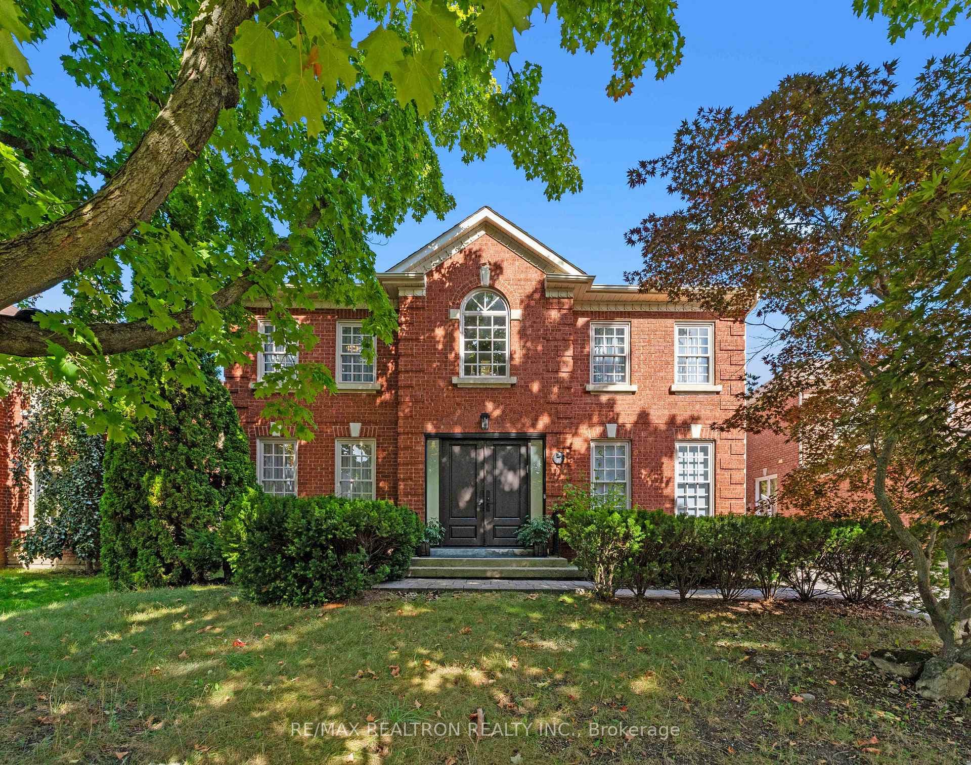 63 Willett Crescent, Richmond Hill, ON L4C 7W2 - Photo 1