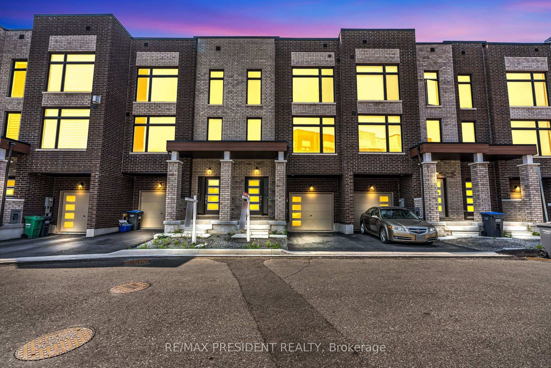 34 Queenpost Drive, Brampton