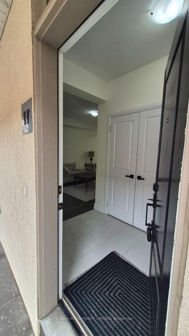 3077 Cawthra Road Unit 17, Mississauga