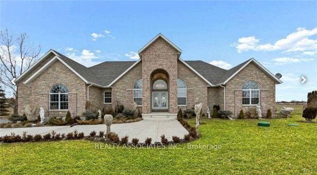 576 Barcovan Beach Road, Quinte West, ON K0K 1L0 - Photo 1