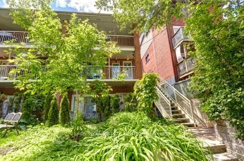 222 Kenilworth Avenue Unit B, Toronto E02