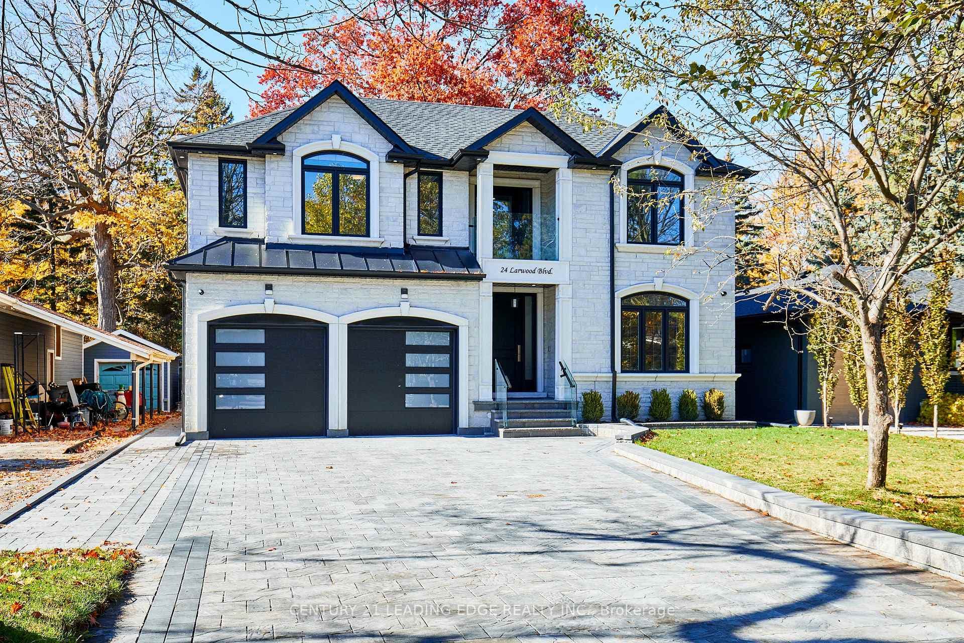 24 Larwood Boulevard, Scarborough Town Centre, ON M1M 2M5 - Photo 1