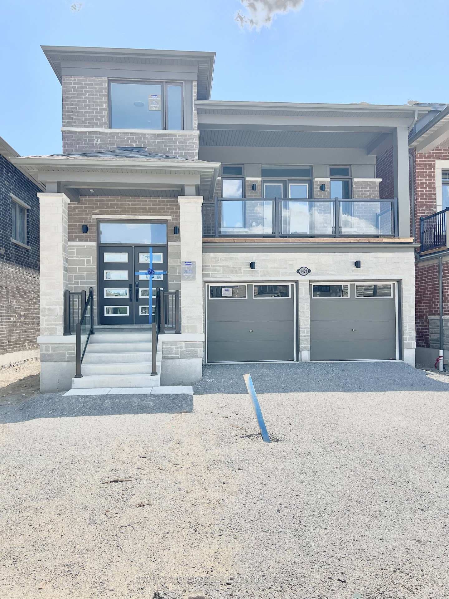 1421 Mockingbird Square, Pickering, ON L0H 1J0 - Photo 1
