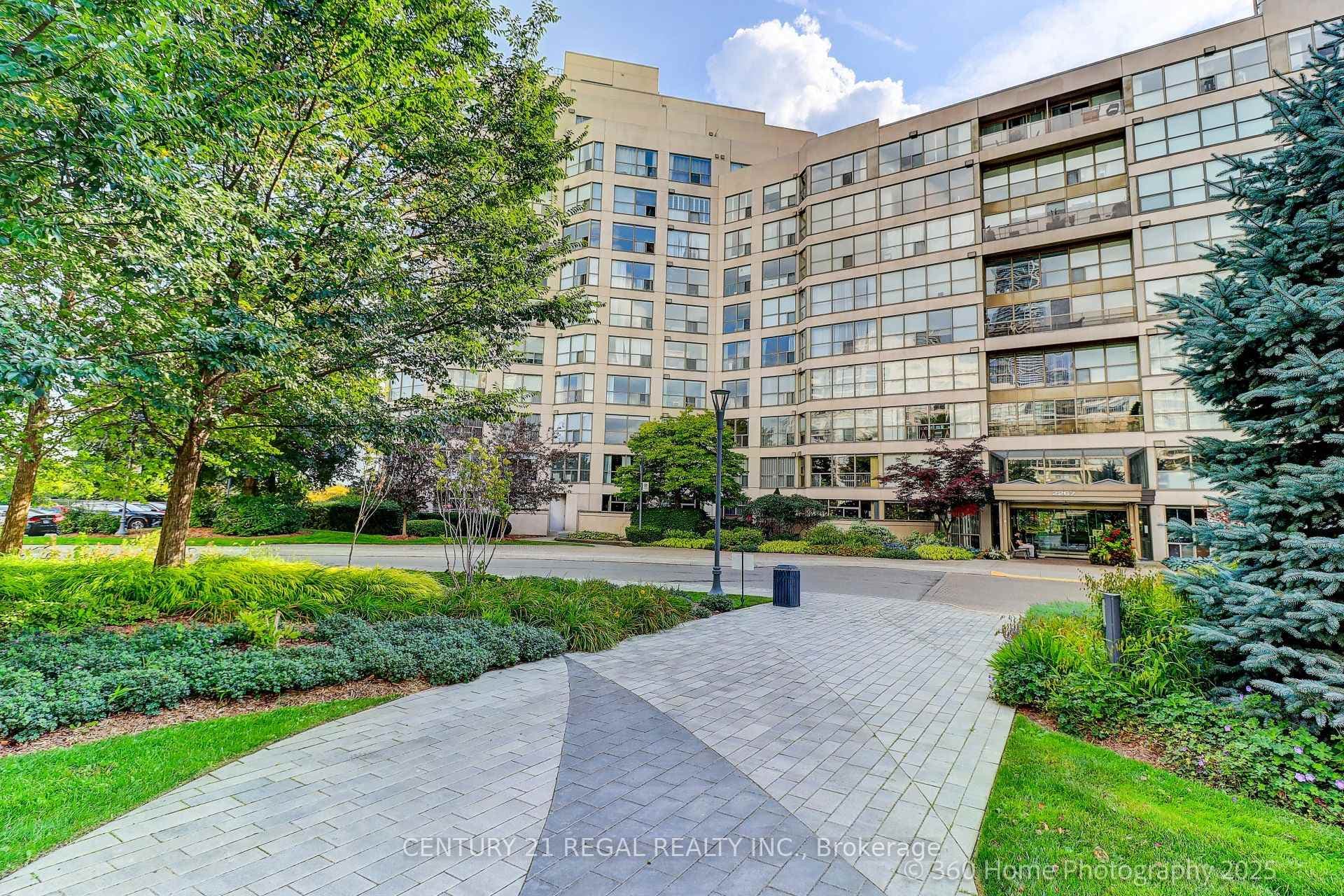 2267 Lake Shore Boulevard Unit 308, Liberty Village / Parkdale / South Parkdale, ON M8V 3X2 - Photo 1