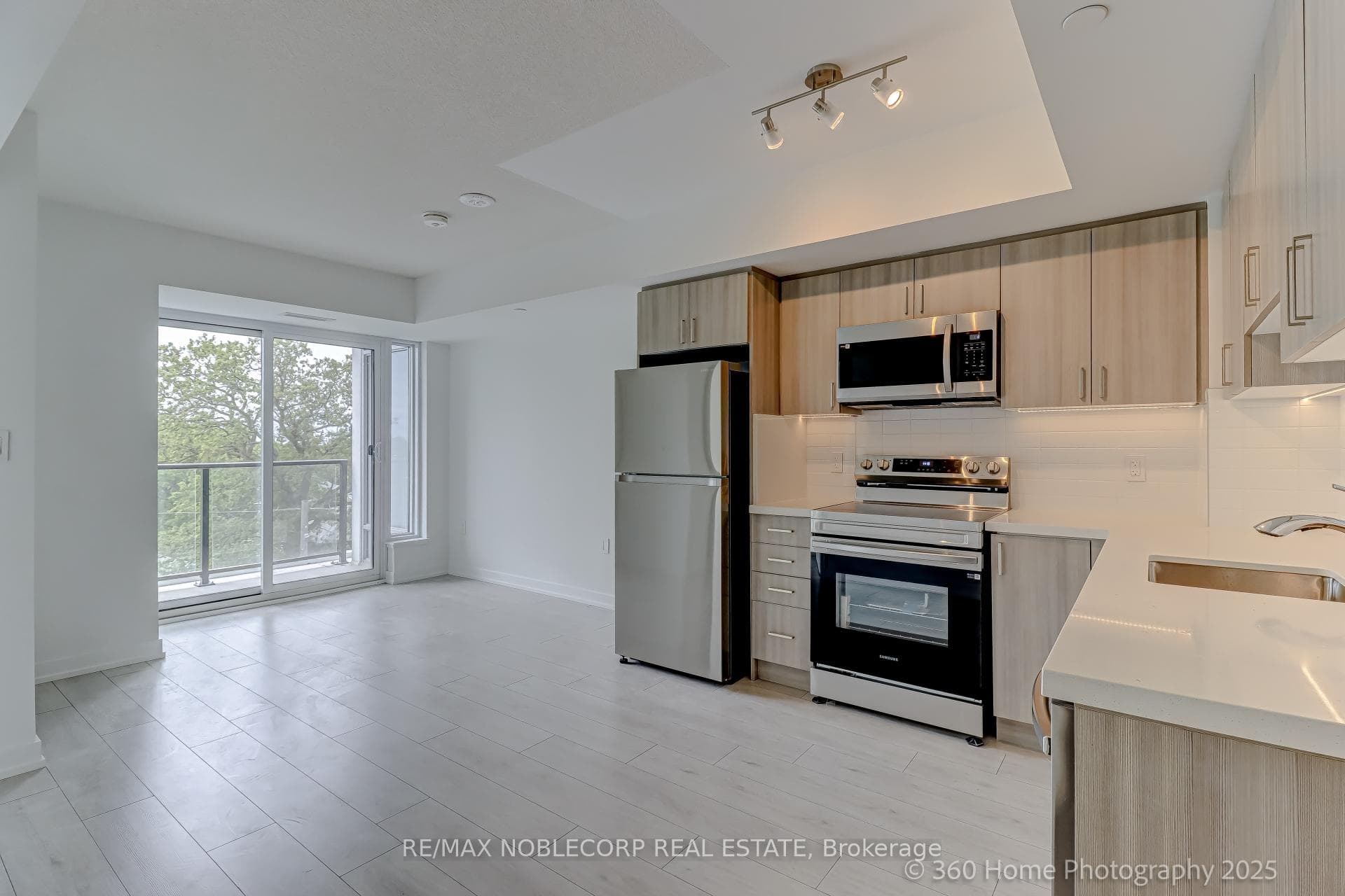556 Marlee Avenue Unit 508, York / Weston, ON M6B 0B1 - Photo 1
