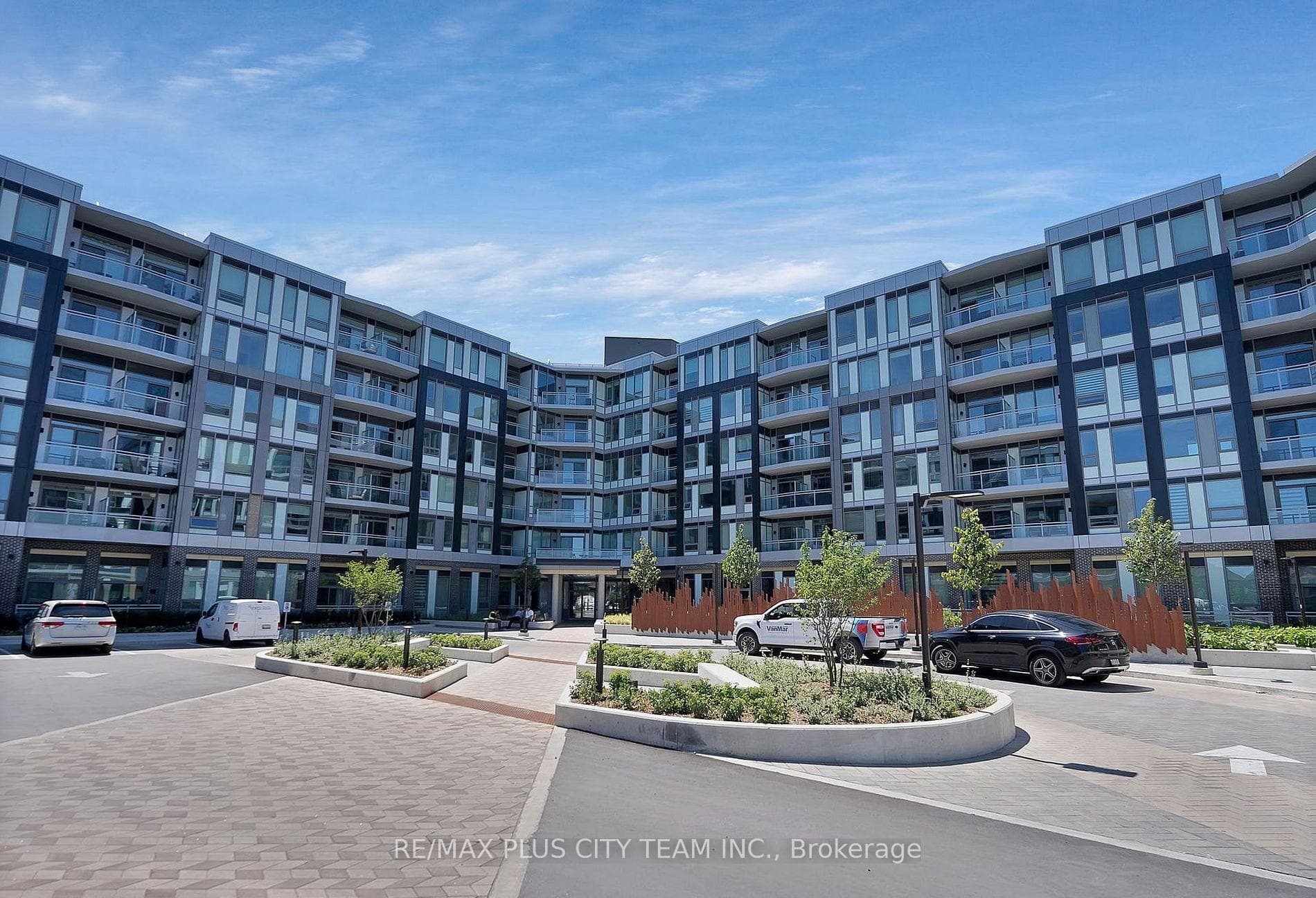 2501 Saw Whet Boulevard Unit 345, Oakville, ON L6M 5N2 - Photo 1