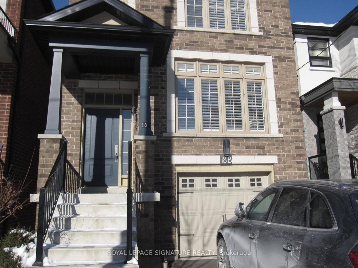 18B Algoma Street, Liberty Village / Parkdale / South Parkdale, ON M8Y 1C3 - Photo 1