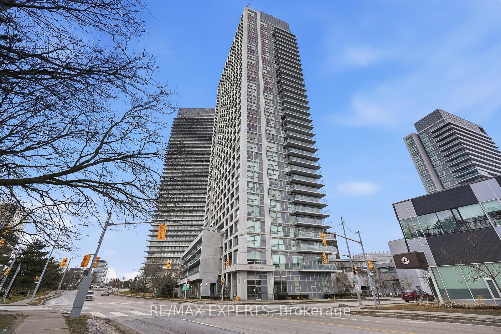275 Yorkland Road Unit 2511, Hillcrest Village / Bayview Village, ON M2J 0B4 - Photo 1