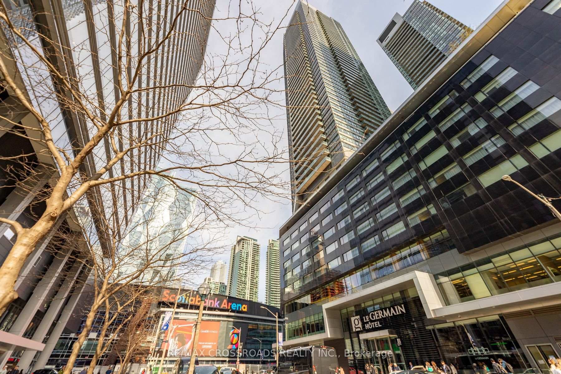 55 Bremner Boulevard Unit 4307, Downtown Toronto / Waterfront, ON M5J 0A6 - Photo 1