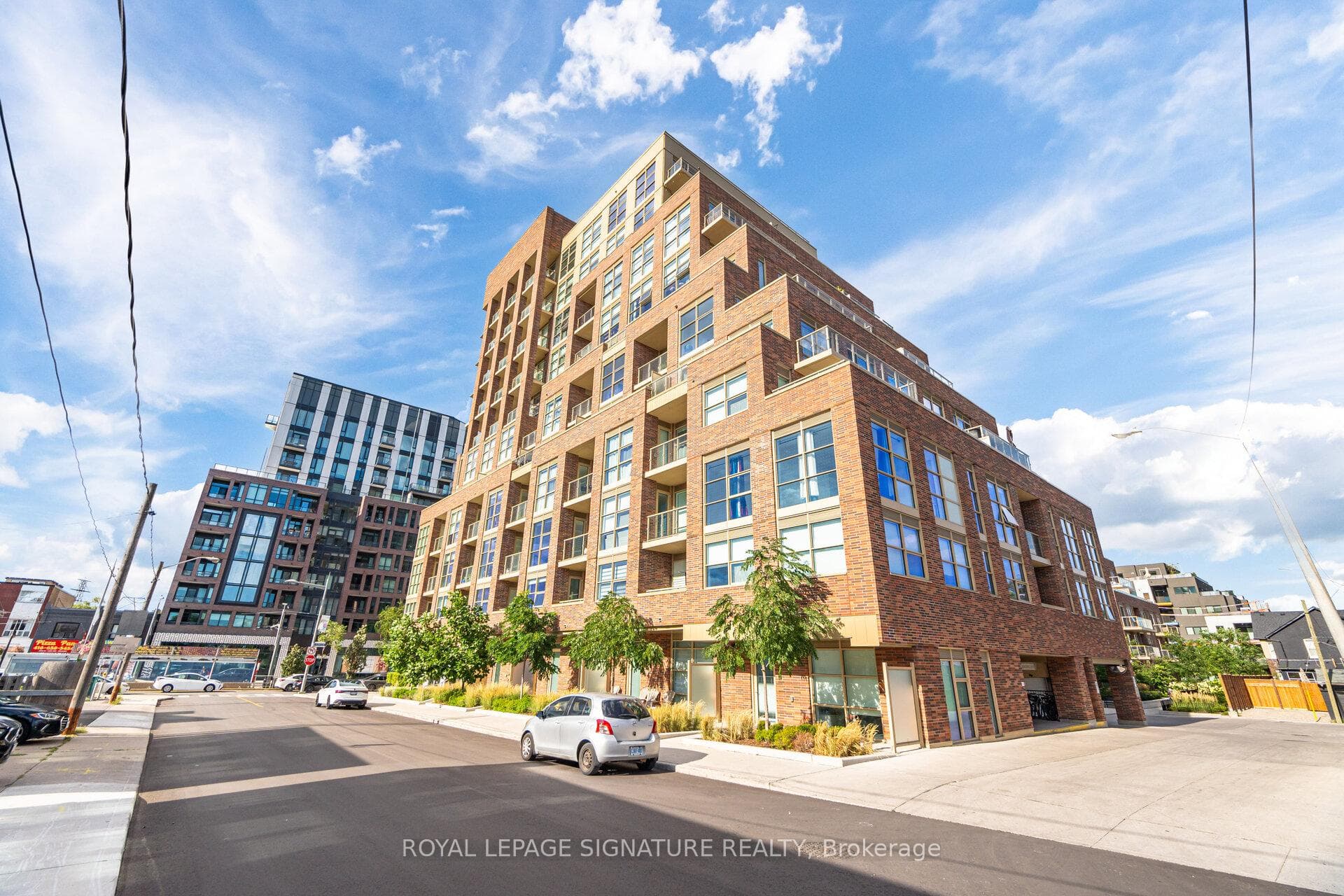 1787 St Clair Avenue Unit 208, Keelesdale / Eglinton West, ON M6N 0B7 - Photo 1