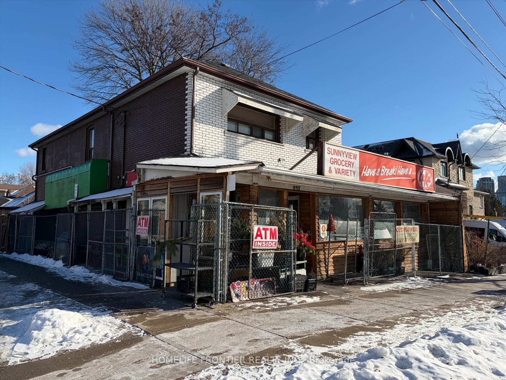 237 Park Lawn Road, Corso Italia / Dufferin Grove, ON M8Y 3J3 - Photo 1