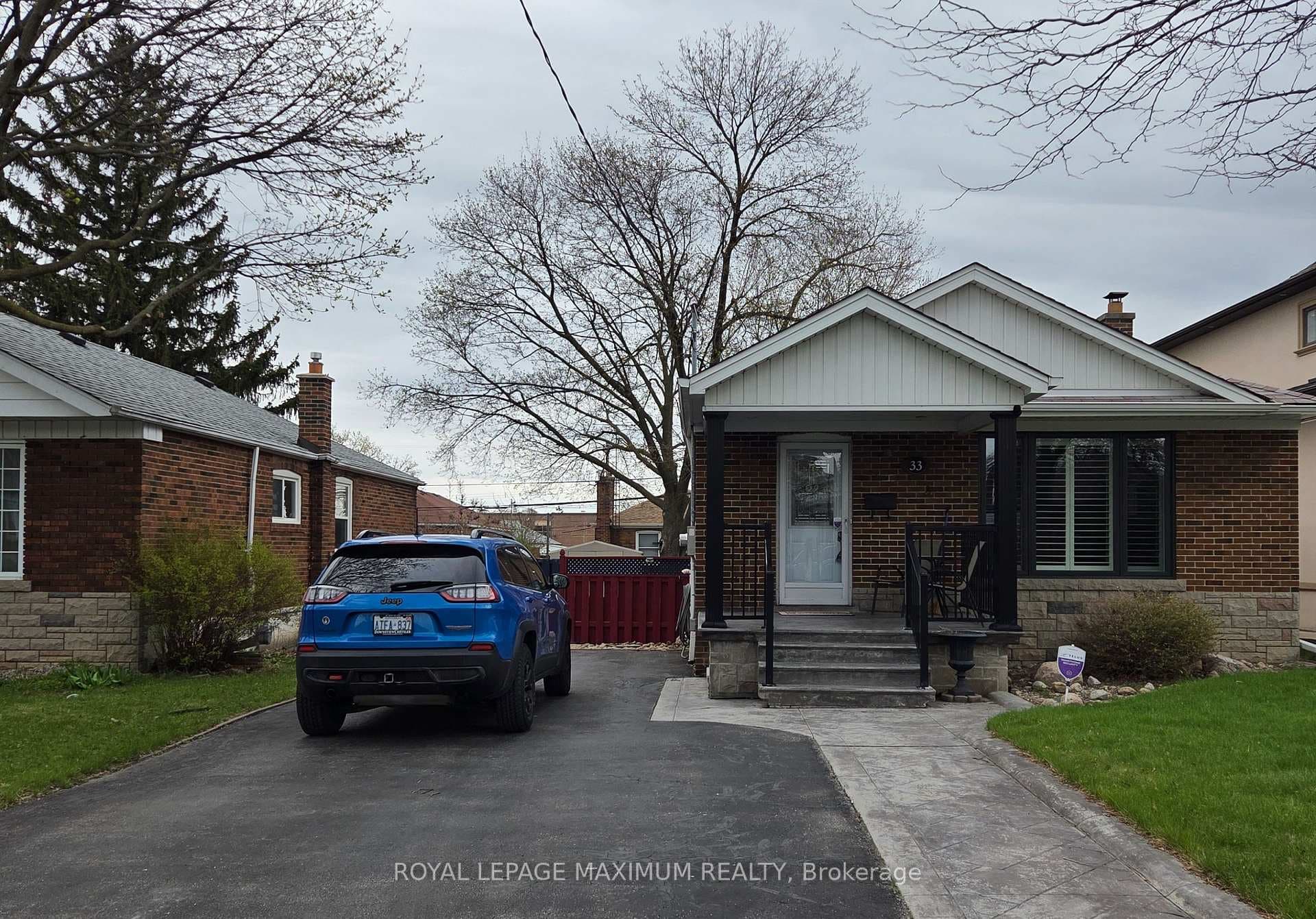 33 Alice Crescent, Dorset Park / Kennedy Park, ON M1R 4N6 - Photo 1