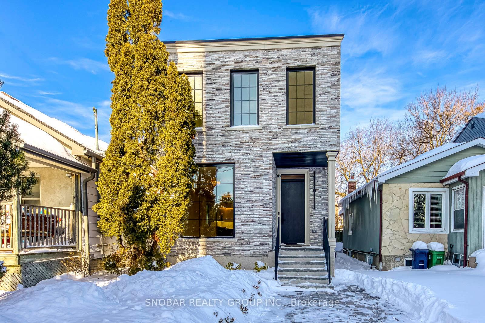 104 Newcastle Street, Liberty Village / Parkdale / South Parkdale, ON M8Z 1C8 - Photo 1