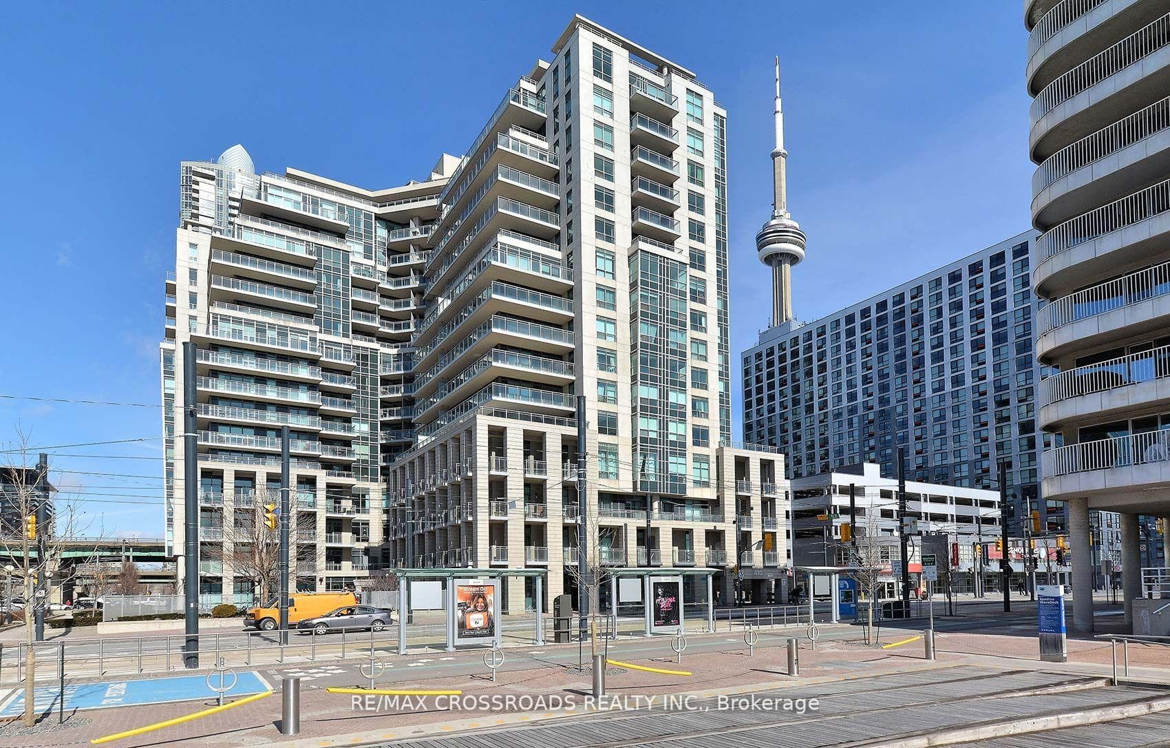410 Queens Quay Unit 208, Downtown Toronto / Waterfront, ON M5V 2Z3 - Photo 1