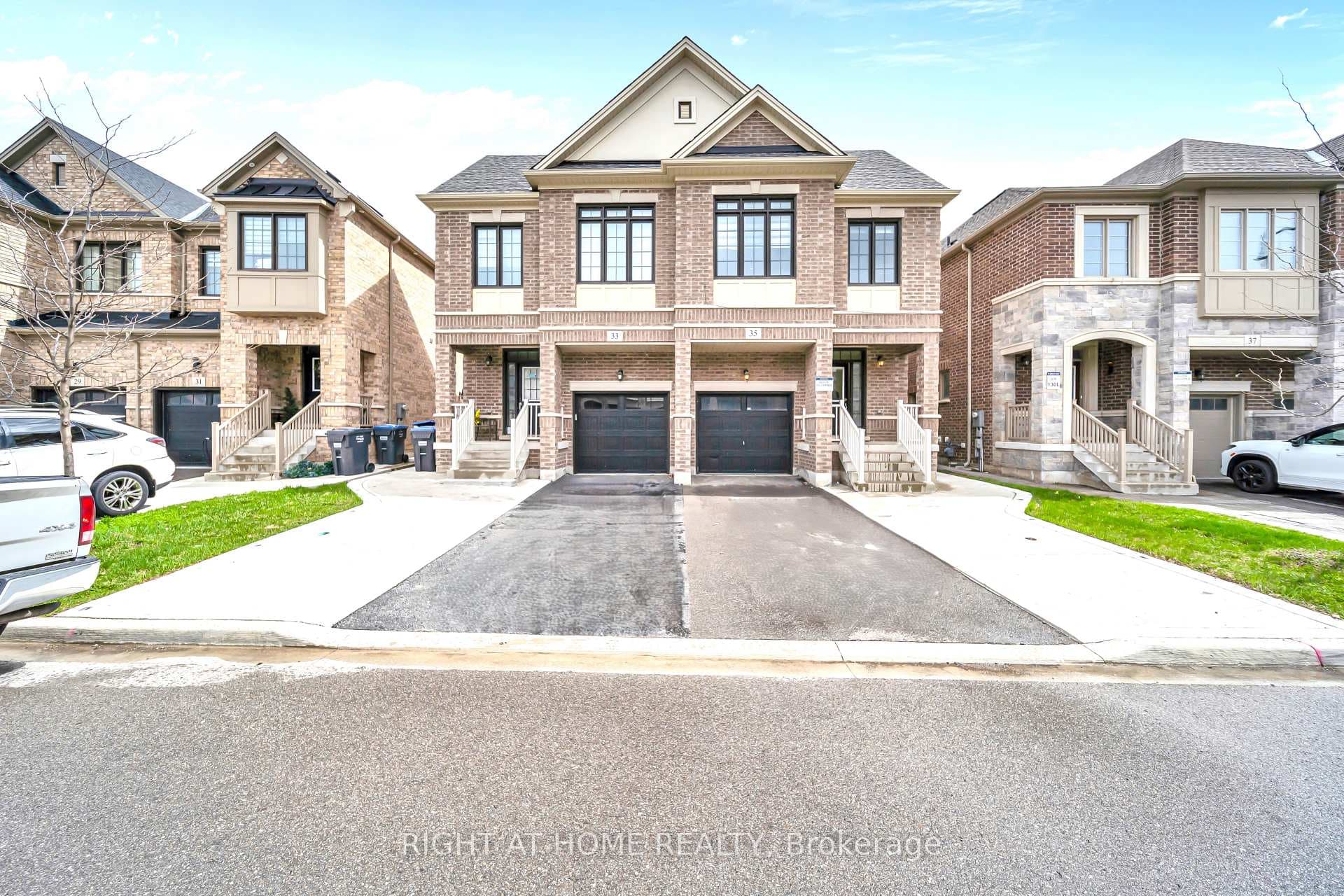 35 Hubbell_Main Floor Road, Brampton