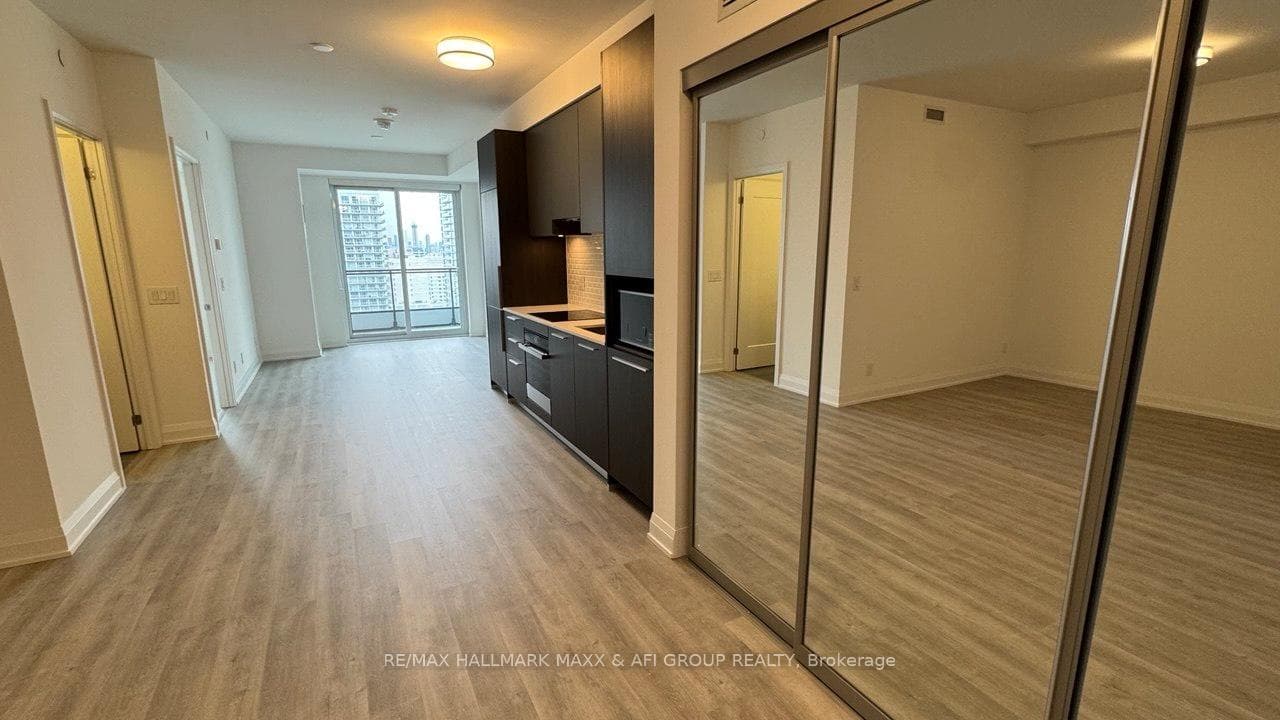 65 Broadway Avenue Unit 2705, Leaside / Davisville, ON M4P 1T9 - Photo 1