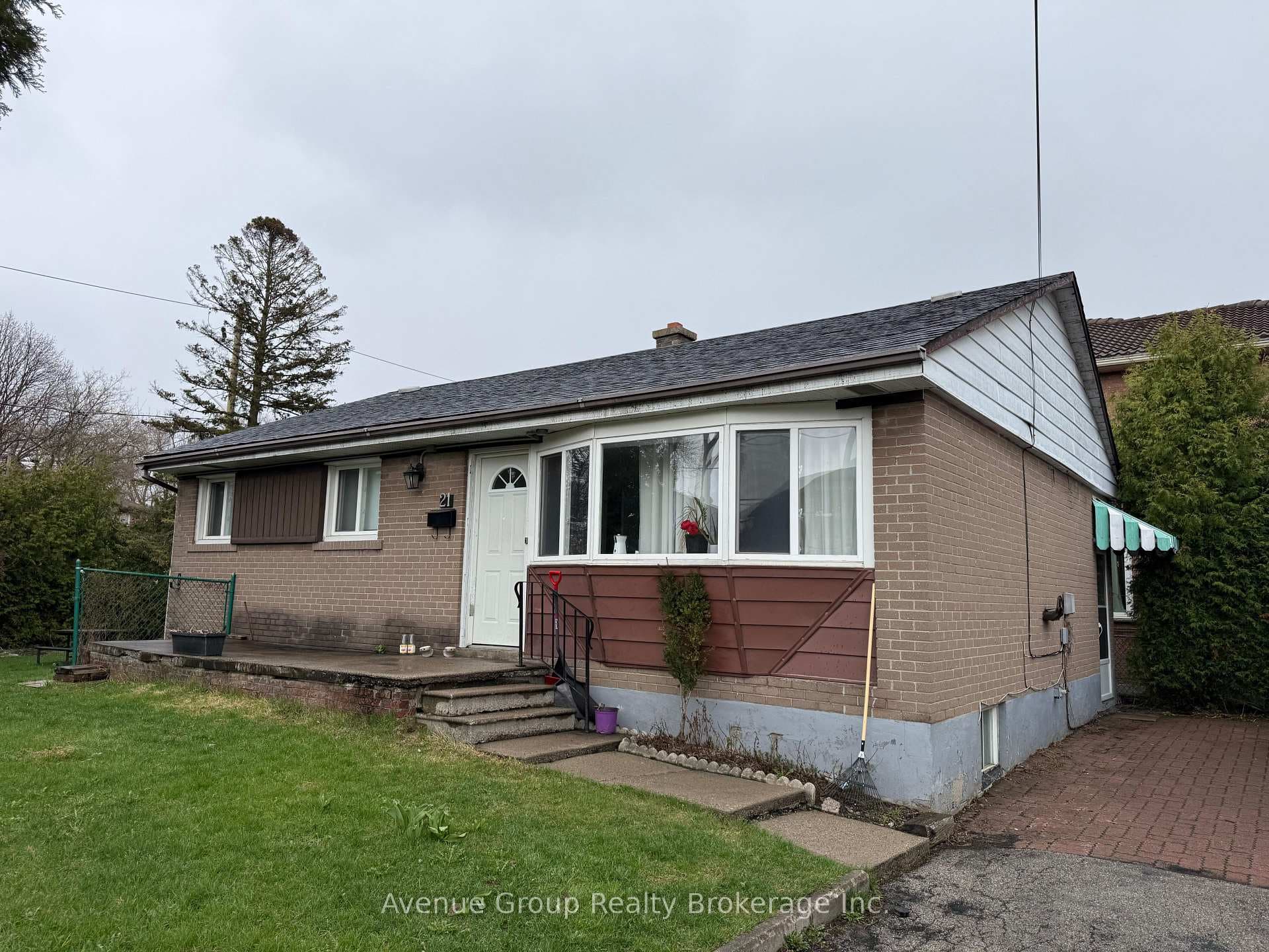 21 Bellbrook Road Unit Lower, Toronto E05