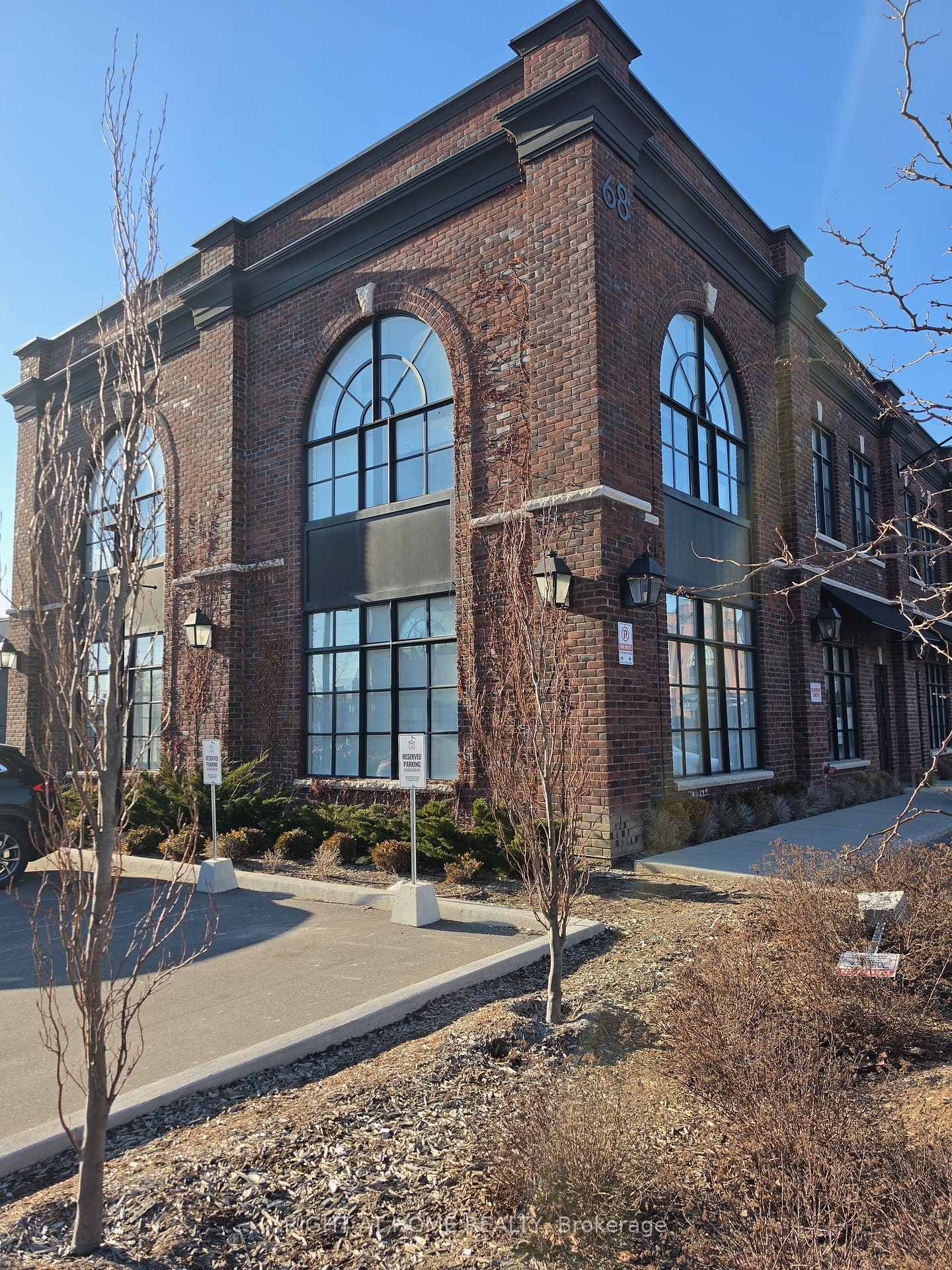 68 Jutland Road Unit 2, Etobicoke (Islington / Rexdale), ON M8Z 2H1 - Photo 1