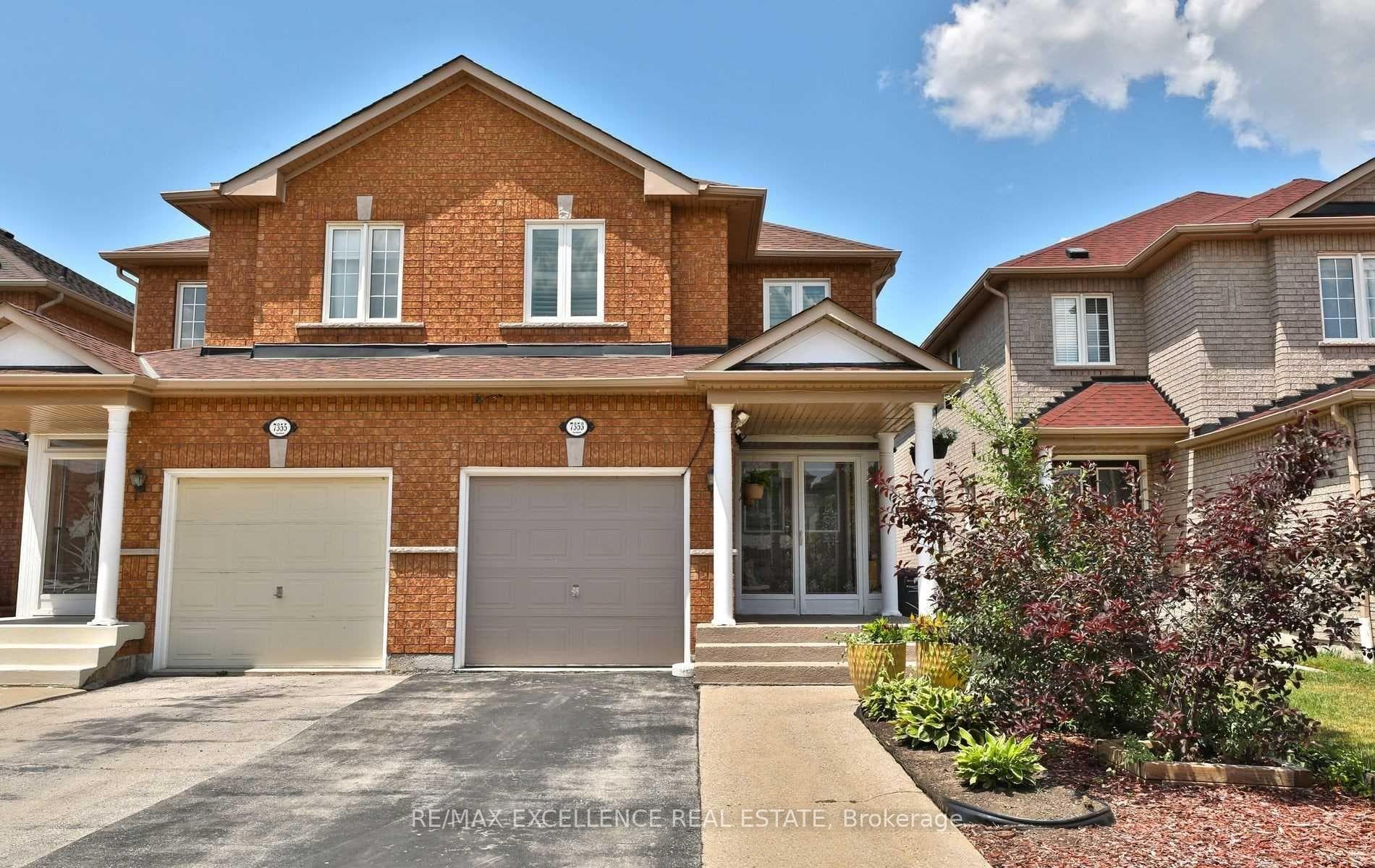 7353 Lowville Heights, Mississauga