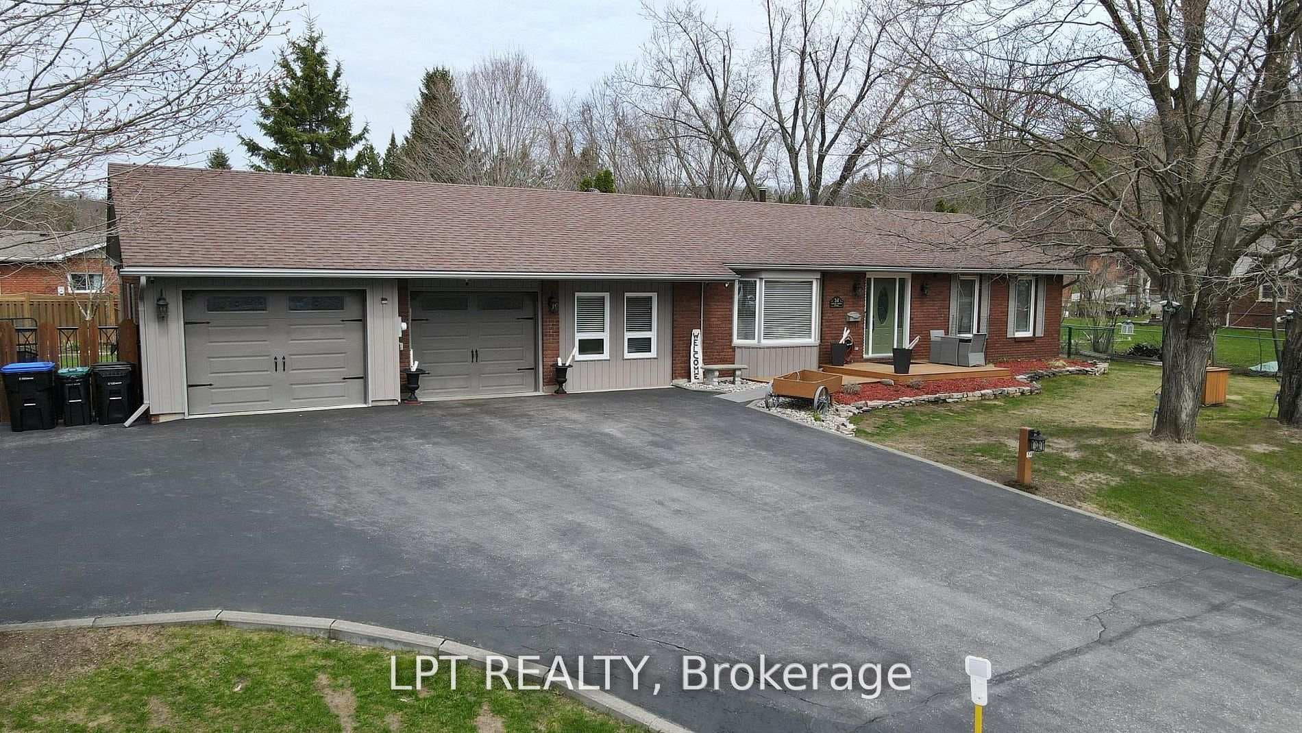 34 Cedar Creek Road, Springwater