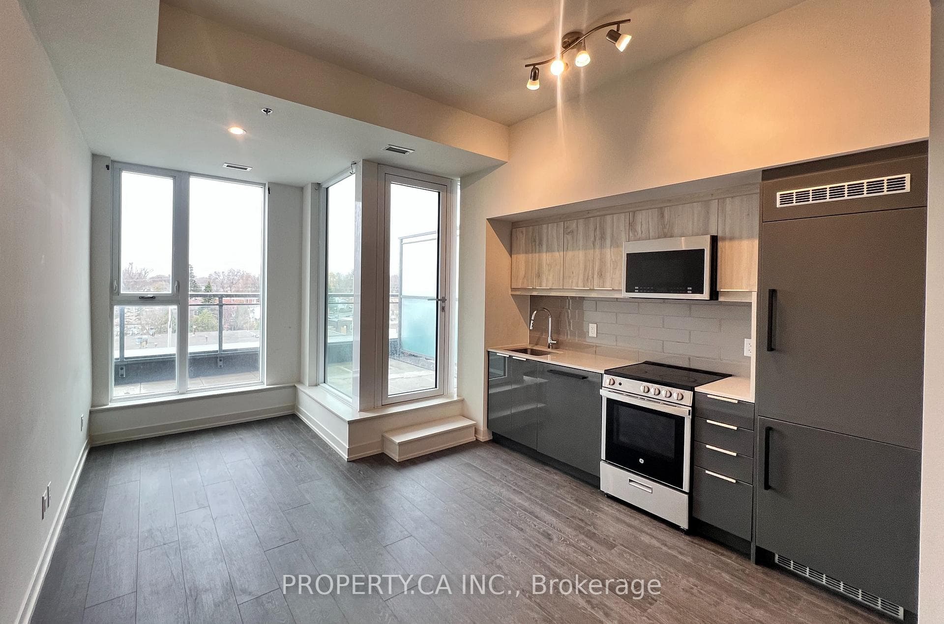 90 Glen Everest Road Unit 505, Birch Cliff / Cliffside, ON M1N 0C3 - Photo 1