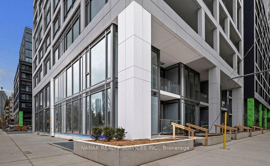 60 Princess Street Unit 204 SE, Regent Park / Cabbagetown / St. James Town, ON M5A 2C7 - Photo 1