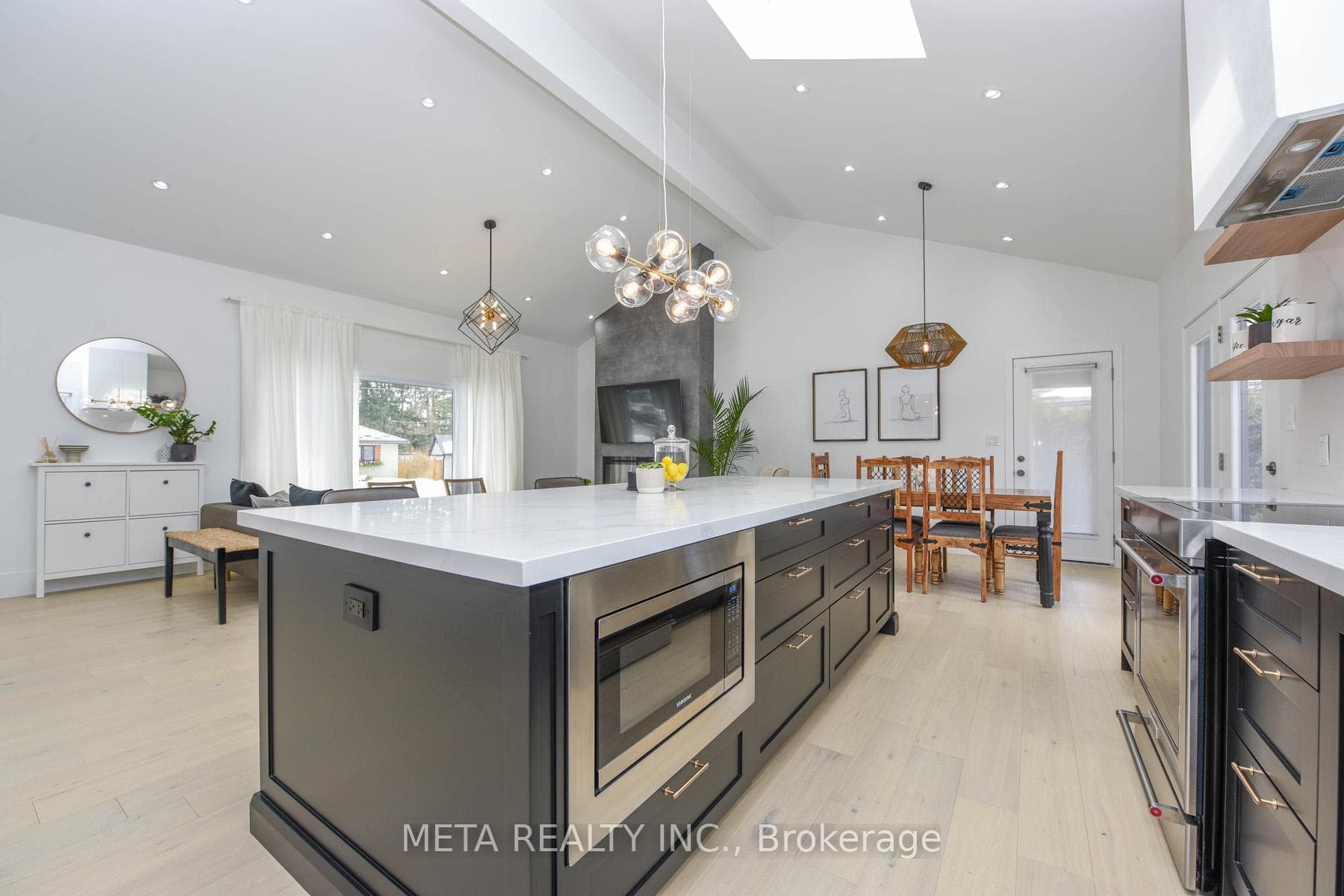 232 Rosemary Lane, Hamilton