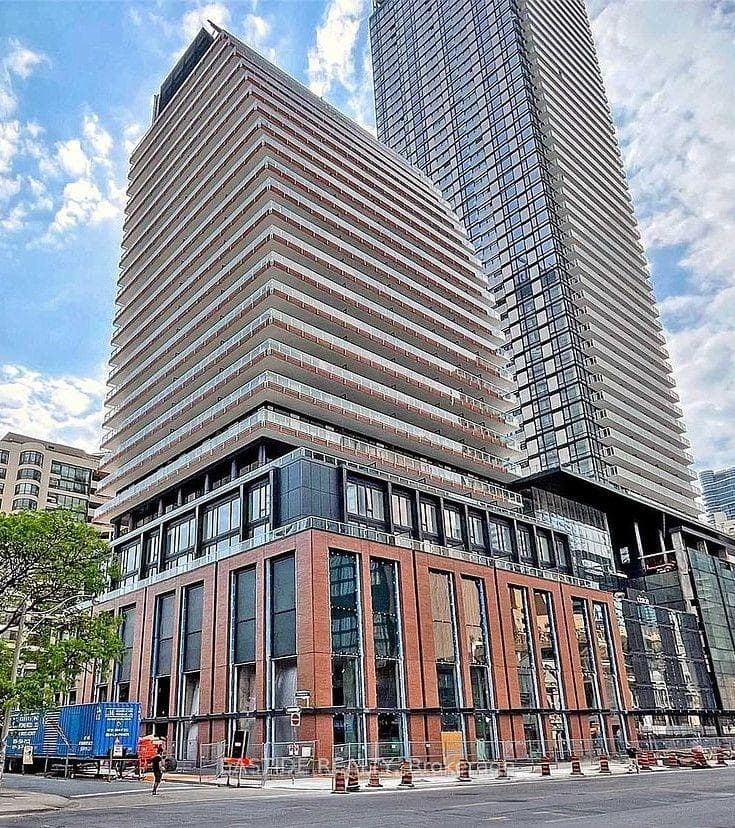 18 Maitland Terrace Unit 803, Toronto C01