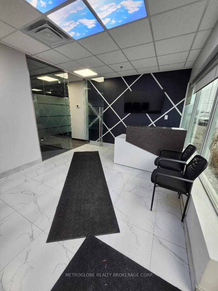 7895 Tranmere Drive Unit 15, Mississauga, ON L5S 1V9 - Photo 1