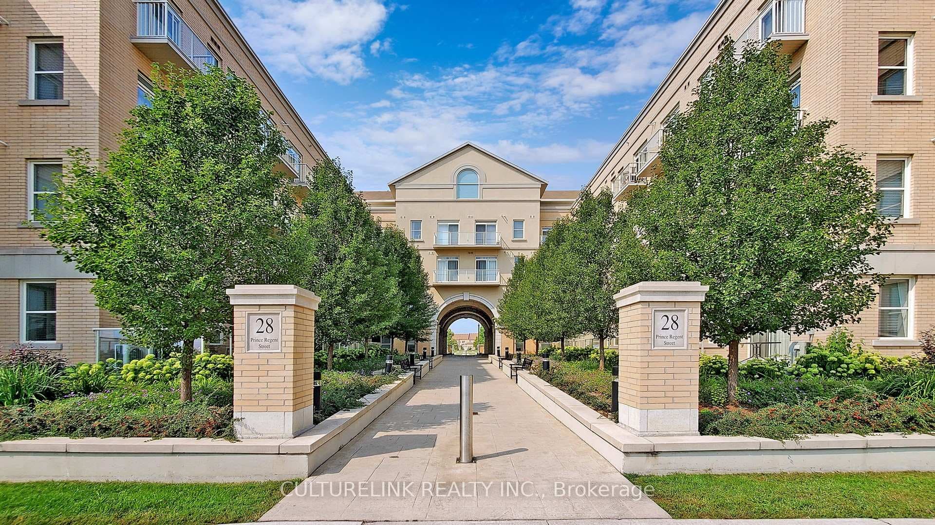 28 Prince Regent Street Unit 208, Markham