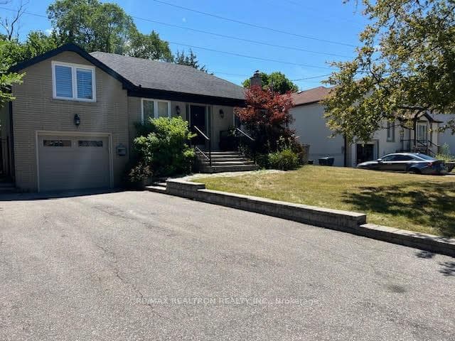 37 Kenton Drive Unit Lower Level, Thornhill / Willowdale, ON M2R 2H6 - Photo 1