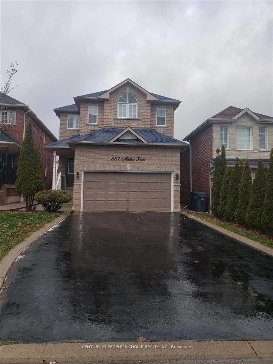597 Matisse Place Unit Lower, Mississauga, ON L5W 1M3 - Photo 1
