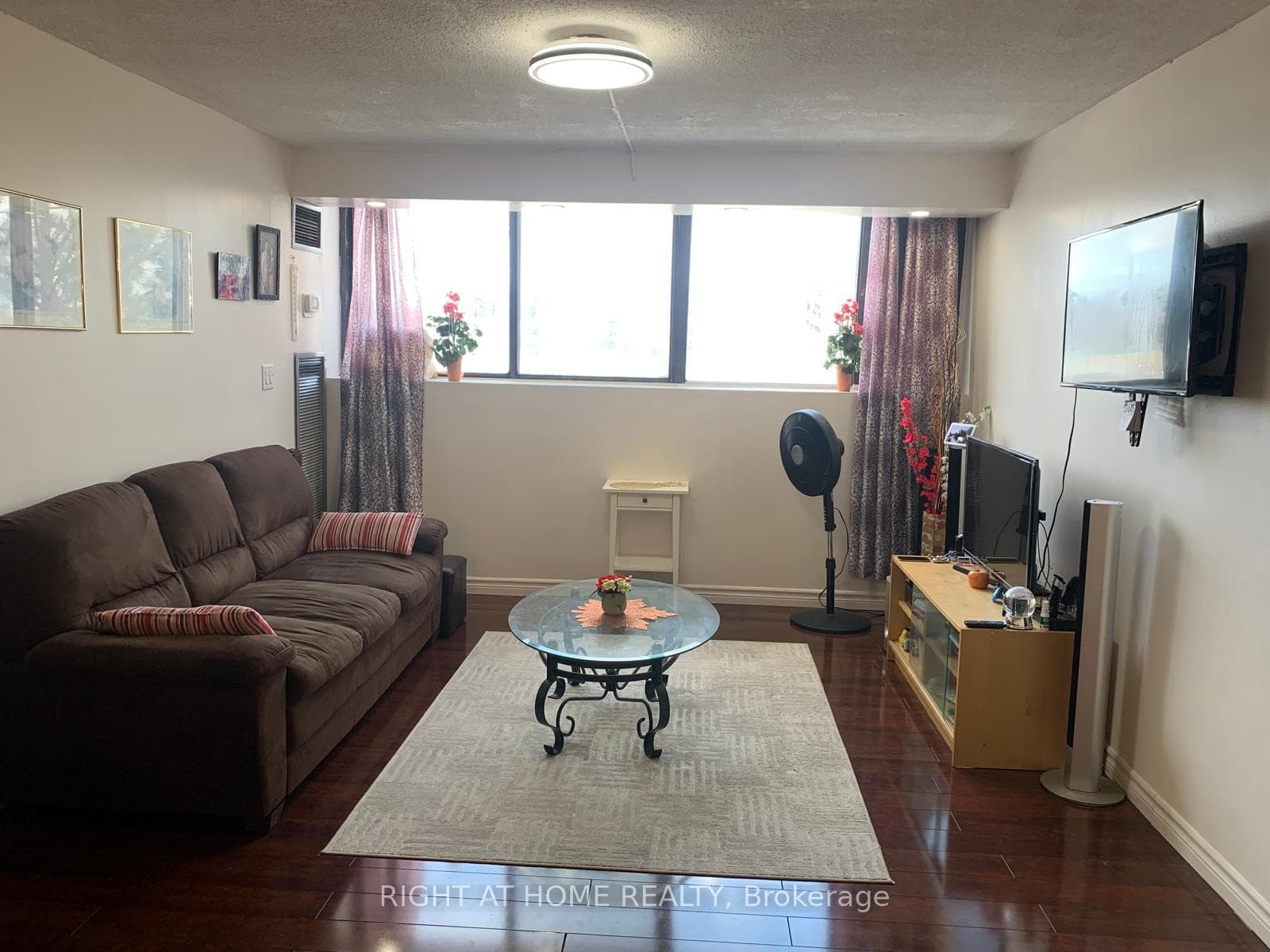 10 Tapscott Road Unit 409, Scarborough (Morningside / West Hill), ON M1B 3L9 - Photo 1