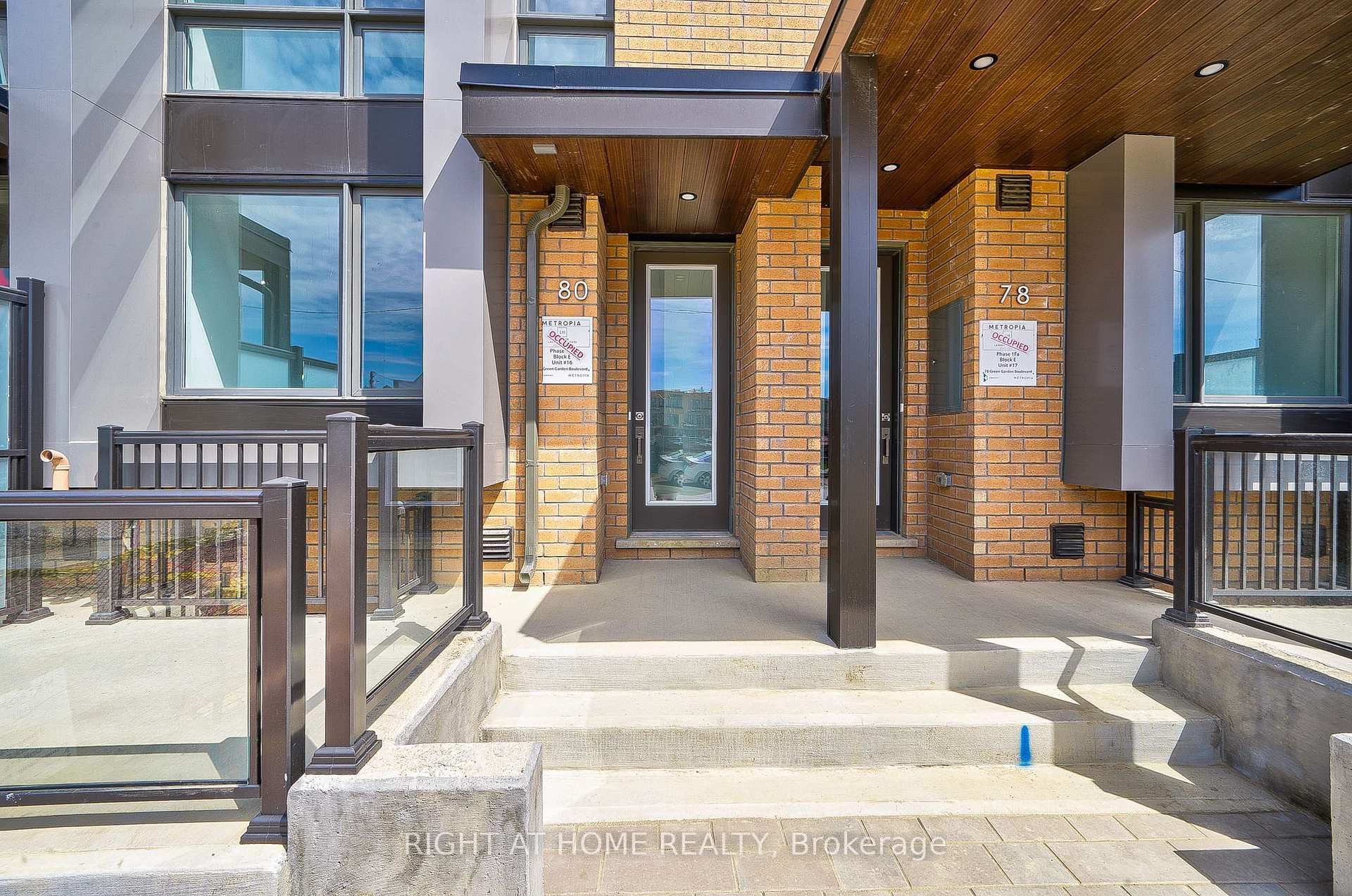 80 Green Gardens Boulevard, Lawrence Park / Bedford Park, ON M6A 2M3 - Photo 1