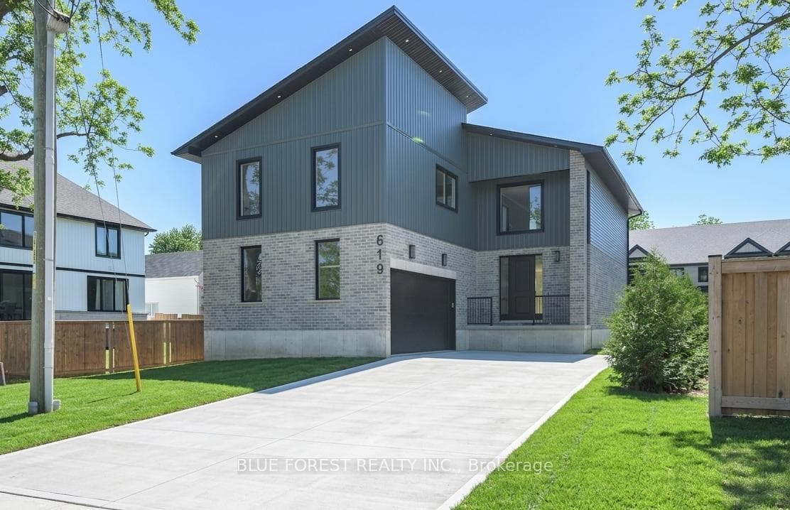 619 Lions Park Drive, Strathroy-Caradoc, ON N0L 1W0 - Photo 1