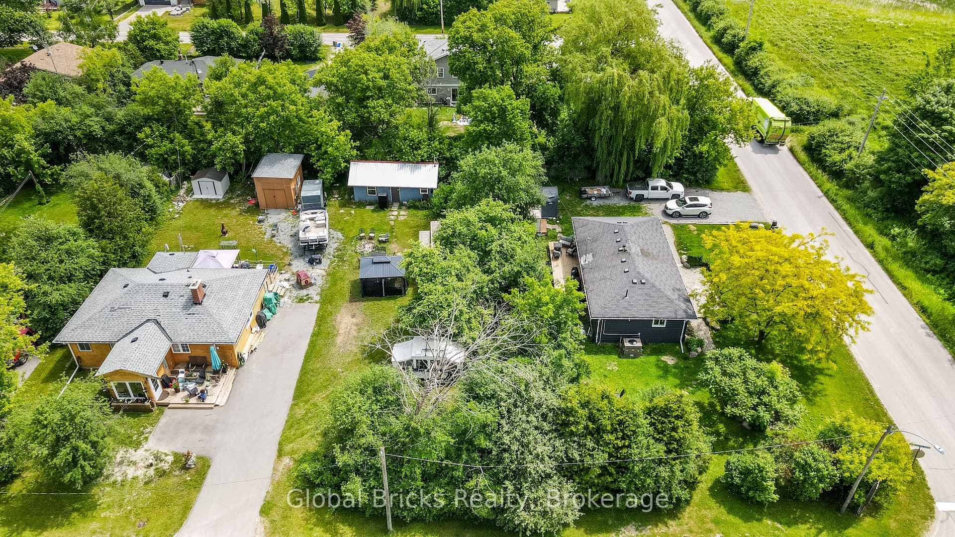 77 Cronsberry Road, Georgina, ON L0E 1N0 - Photo 1