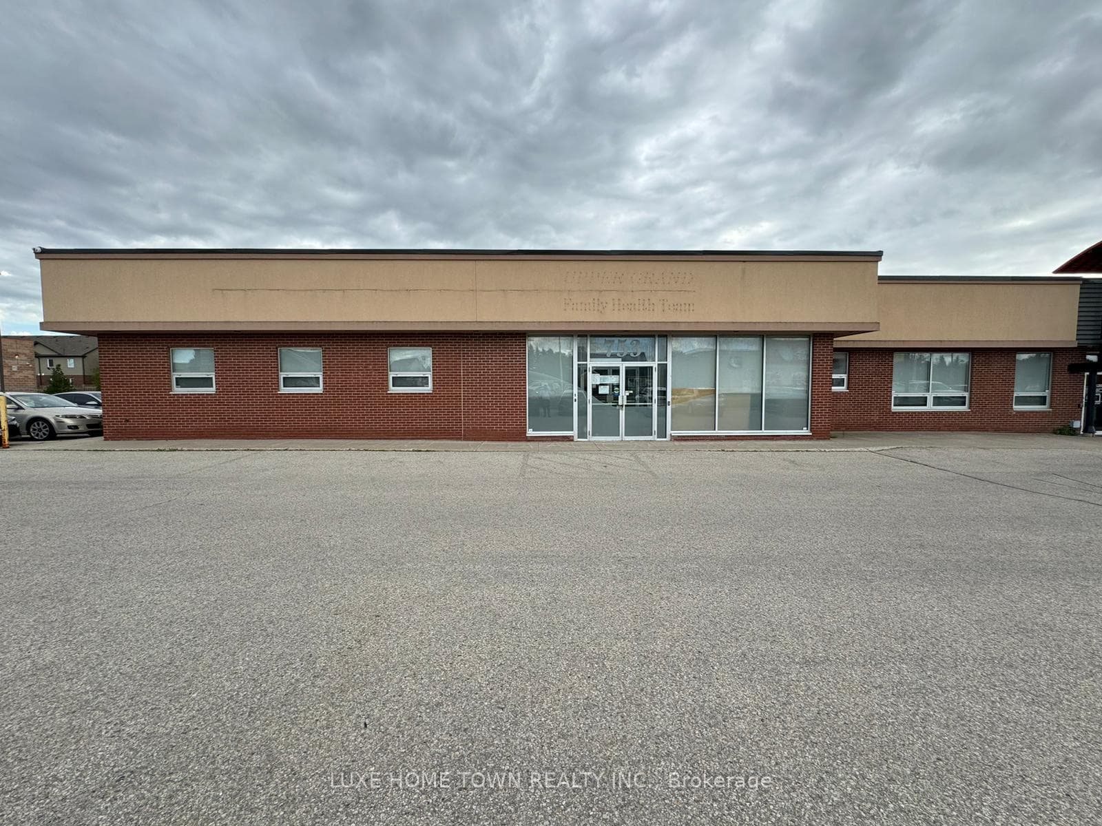 753 Tower Street, Centre Wellington, ON N1M 2R2 - Photo 1