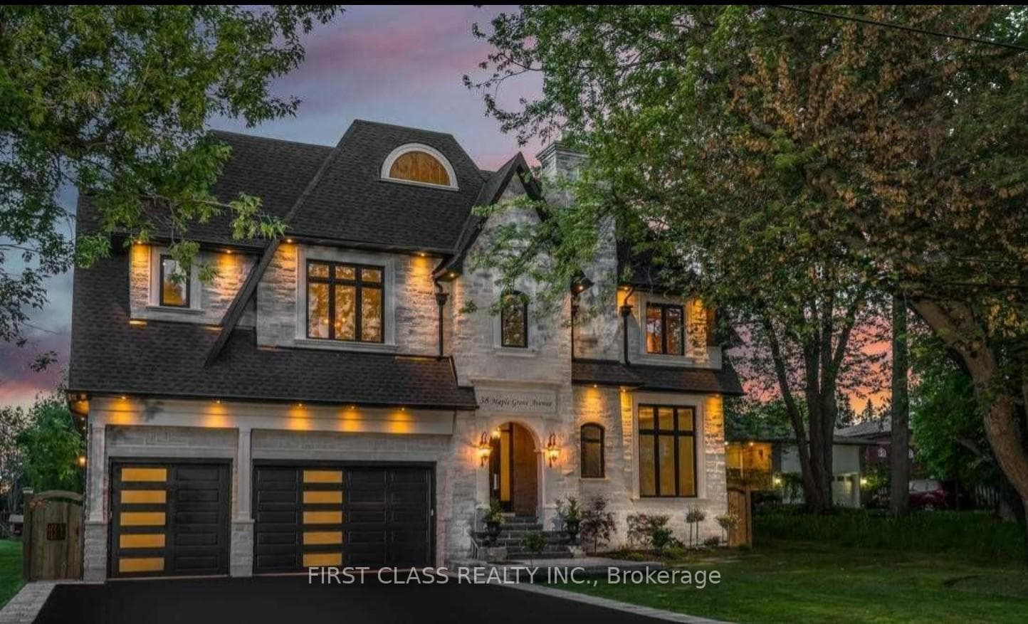 38 Maple Grove Avenue, Richmond Hill, ON L4E 2T8 - Photo 1