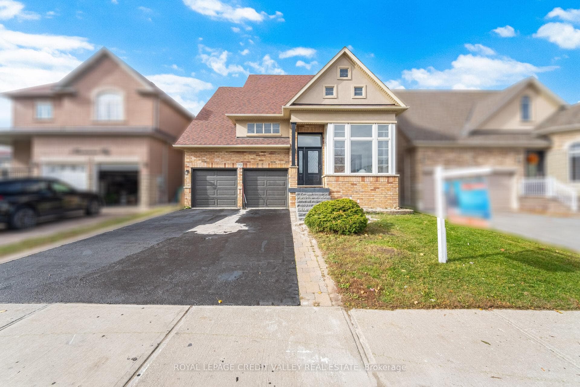 70 Blue Diamond Drive, Brampton, ON L6S 6K3 - Photo 1