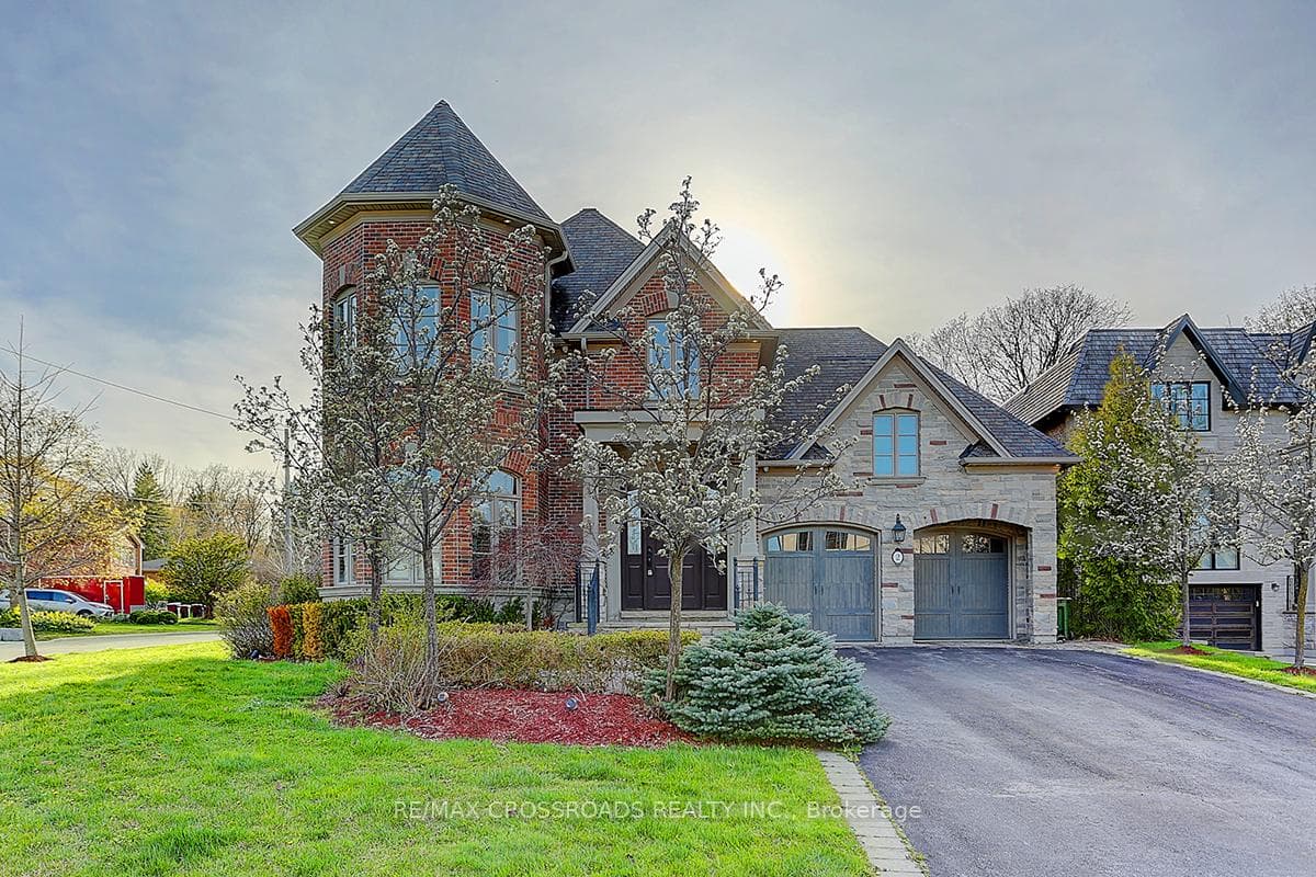 2 Sorrel Court, Hillcrest Village / Bayview Village, ON M2K 1T7 - Photo 1
