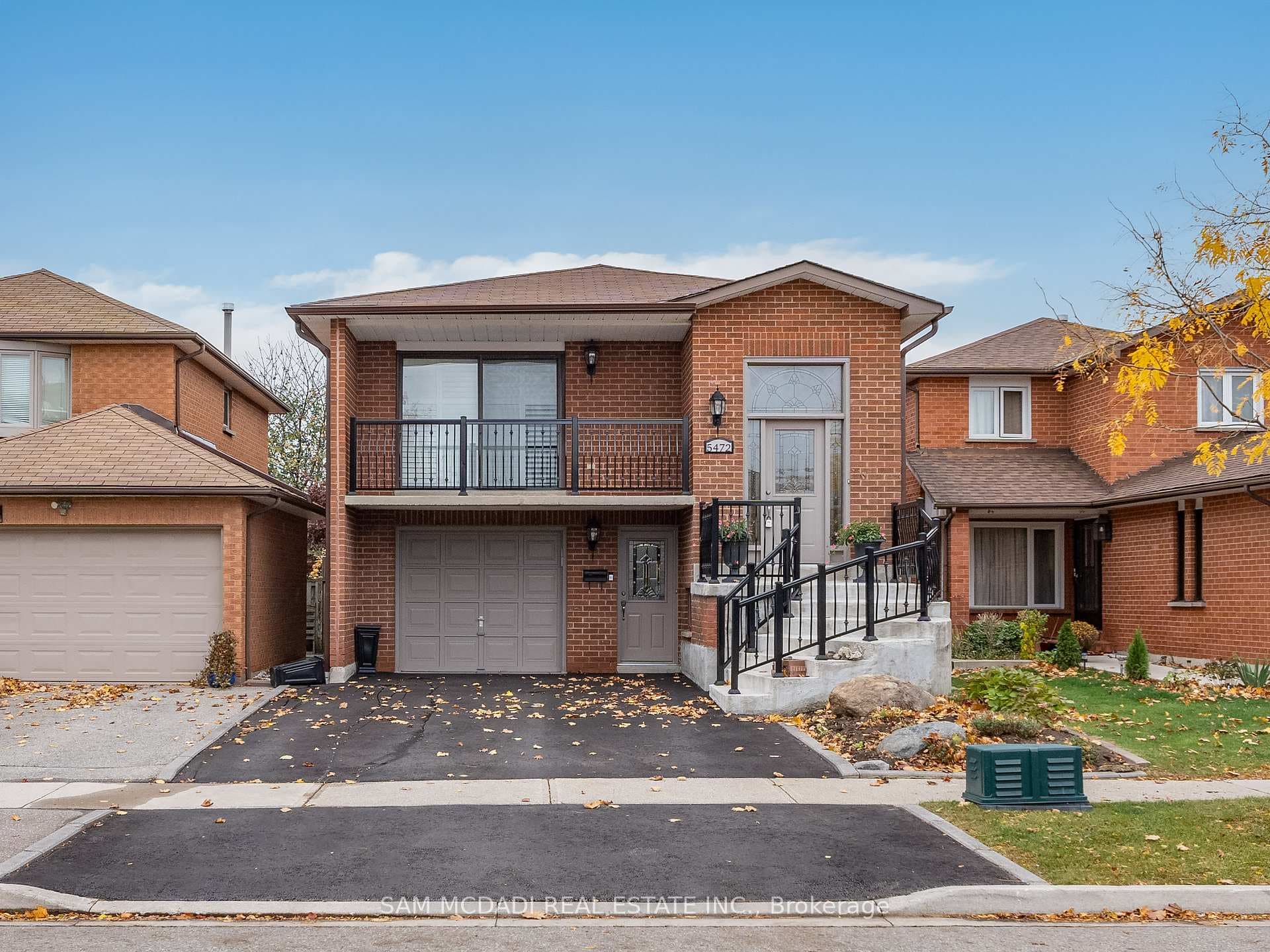 5472 Bourget Drive, Mississauga, ON L5R 3C9 - Photo 1